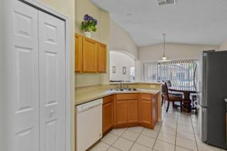 Family Ready in Gated Community Near Attractions villa - Davenport - 8