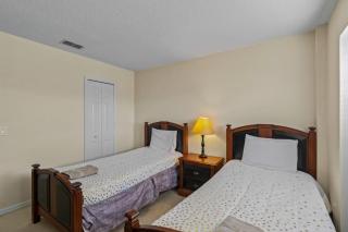 Family Ready in Gated Community Near Attractions villa - Davenport - 3