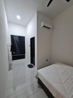 The Bunga & The Daun Housestay - Sungai Besar - 1