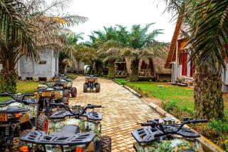 Bugoma Sand Beach and Resort Hotel - 3