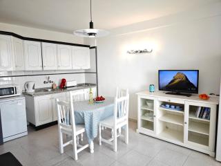 Blanco&Azul - comfortable ocean view apartment next to the beach - Playa de las Americas - 9
