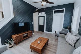 Luxe 2BR Oasis Patio & Laundry Soulard - Soulard - 8