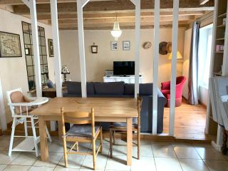 Charmante maison de pêcheur rénovée, 400m plage Trestraou, parking privé, terrasse et équipements bébé - FR-1-368-405 - Perros-Guirec - 2