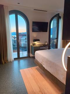 Hotel Ristorante Al Caminetto WorldHotels Crafted Adults Only - Torri del Benaco - 2