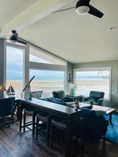 Oasis By The Sea - 5