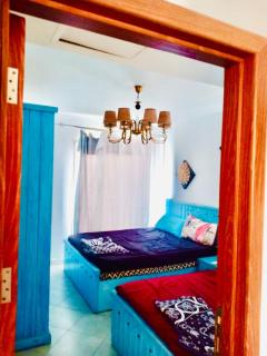 Chalet with Roof Sea View Families only - El-Alamein - 4