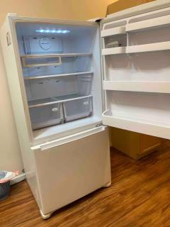 Spacious & Pet Friendly Oceanside Home - Oceanside - 4