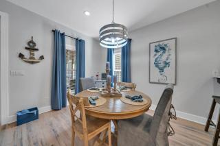 Magnolia Cottages Seacrest Flirty Flamingo - Pet Friendly Resort Pool & Beach Access! - 1