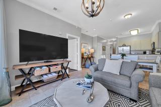 Overlooking 30A! Great Location! Easy Beach & Pool Access! - Rosemary Beach - 6