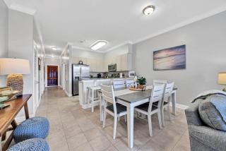 Overlooking 30A! Great Location! Easy Beach & Pool Access! - Rosemary Beach - 3
