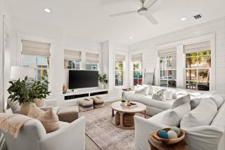 Katmanblu - Over 45 Five Star Reviews! Custom-Built! Easy Beach & Pool Access! - Rosemary Beach - 9