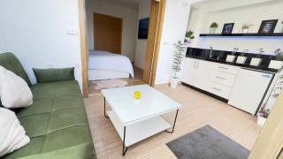 Appartement de Luxe avec Jardin Vue sur la Piscine Golf Securise 24h sur 24 a 5 Minutes de l Aeroport - 1