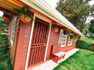 Cabaña Emperador – The place for QUETZALS lovers! - Copey - 0