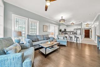 Stunning Village Condo, Overlooking 30A, Beautifully Decorated Recently Updated - Rosemary Beach - 9