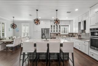 Wood Beach Retreat Perfect 30A Location offering Easy Beach Access & Private Pool - Santa Rosa Beach - 8