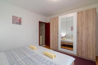Seaside holiday house Pag - 22602 - 2