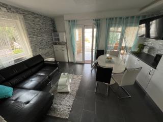 Apartments with a swimming pool Pag - 22607 - Pag - 3