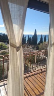 Apartments by the sea Duce, Omis - 22611 - Omiš - 1