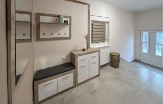 Amazing Home In Velika Pisanica - - 4