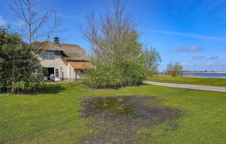 3 Bedroom Beautiful Home In Makkum - 2
