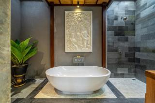 Villa MD Tranquil 6BR Villa at Eat Street - Seminyak - 2