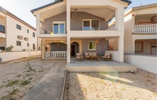 Stunning Apartment In Vir With Wi-Fi - Vir - 4