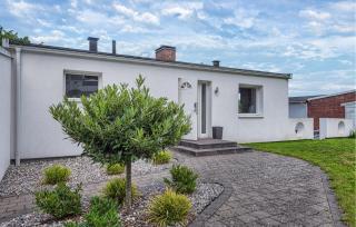 Amazing Home In Bankeryd With Jacuzzi - 1