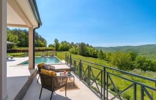 Stunning Home In Hum With Sauna - 7