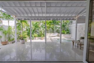 Private Honeymoon Bedroom in Seminyak Near Beach - Seminyak - 8