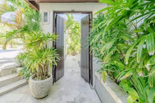 Private Honeymoon Bedroom in Seminyak Near Beach - Seminyak - 3