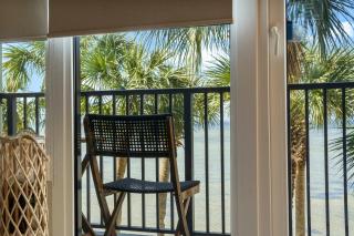 Sandestin Bayfront Studio with balcony and breathtaking views - Destin - 0