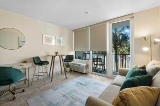 Sandestin Bayfront Studio with balcony and breathtaking views - Destin - 1