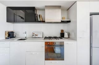 City Bloom - A Cosy Haven in Melbourne's Epicentre - 8