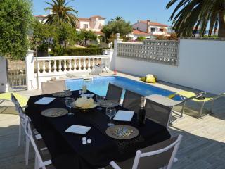 Casa con Piscina, Amarre y Aire Acondicionado para 8 Personas en Zona Tranquila de Empuriabrava - HISP-288-36 - Empuriabrava - 0