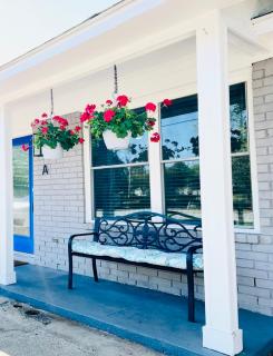 *The Gemstone* Newly Renovated, Stylish, Spacious - Ladson - 9