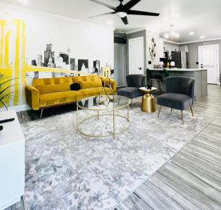 *The Gemstone* Newly Renovated, Stylish, Spacious - Ladson - 0