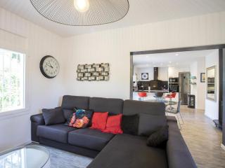 Casa renovada con 3 dormitorios, terraza y barbacoa a 3 km de la playa en Roses - HISP-288-46 - Roses - 1