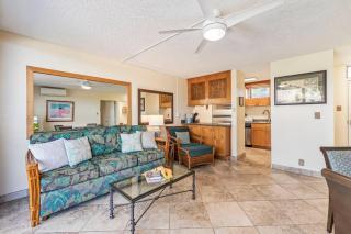 Nani Kai Hale 208- Beachfront 1 bedroom 2 bathroom condo, oceanview - Kihei - 1