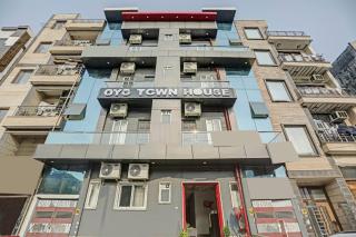 Super Townhouse Mannat Rohini 16 - Neu-Delhi - 0