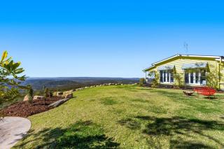 The Quince Cottage - 3 Bedrooms - 3