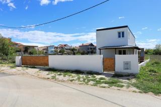 Holiday Home Lavanda with Jacuzzi - Privlaka - 3