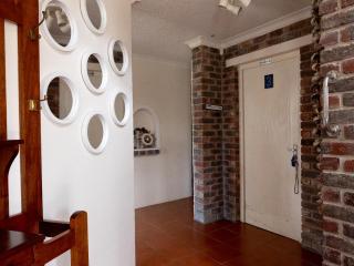 The Yellow Door - 5