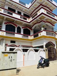 Shri SeetaRam Home Stay Near Shri Ram Janmabhoomi Mandir Ayodhya - 1