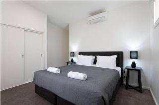 Captain's Cove All Accessible Luxury Apartment with Free Netflix - Paynesville - 6