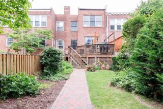 Huge Studio w Full Kitchen W D Parking - Washington - 5