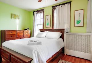 The E St Retreat Lovely 3-BR Nestled between H St & Eastern Market - Washington - 7