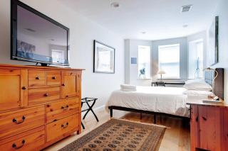2BR - Near Corridor DC Streetcar Union Station - 0
