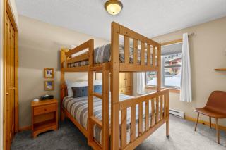 Crystal Forest #51 condo - 3