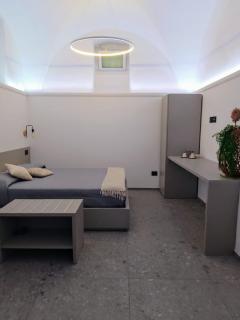 La Corte di Federico - Bari - 1