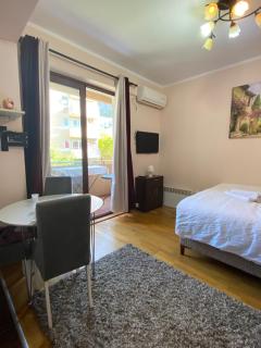 Yasmin studio apartment - Budua - 6